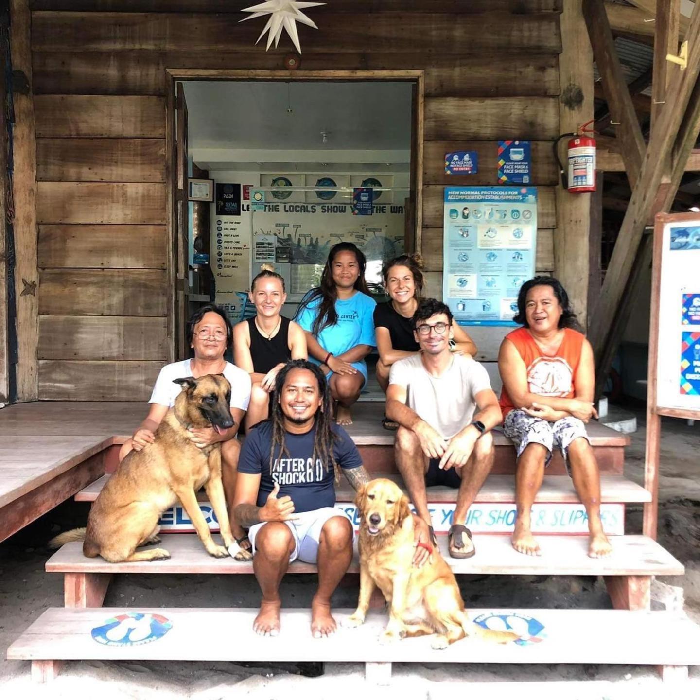 Threshershack Inn Malapascua Exterior foto